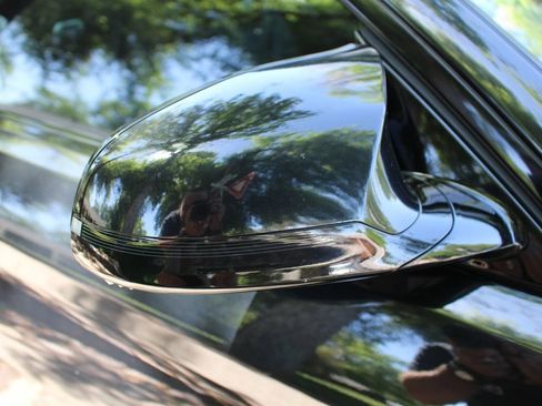 Used 2015 BMW M4 Convertible image 86