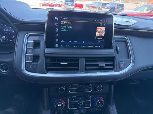 Used 2023 Chevrolet Suburban High Country image 17