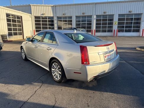 Used 2011 Cadillac CTS Luxury image 6