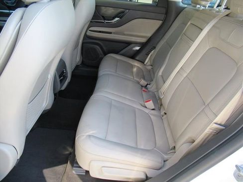 Used 2022 Lincoln Corsair FWD image 26