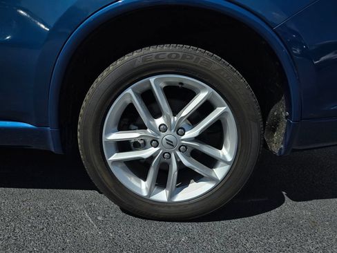 Used 2025 Dodge Durango GT AWD/4WD image 9