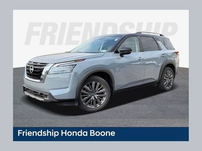 Used 2022 Nissan Pathfinder SL w/ SL Premium Package