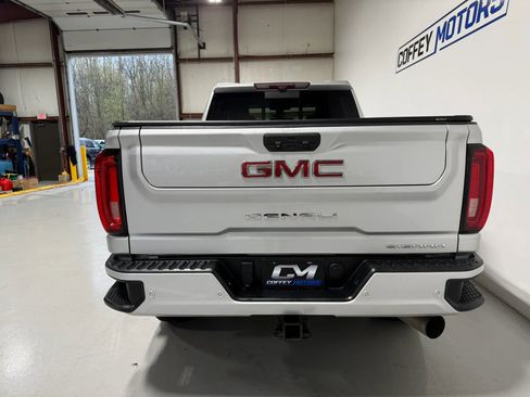 Used 2020 GMC Sierra 2500 Denali w/ Technology Package image 5