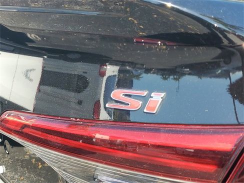 Used 2024 Honda Civic Si image 5