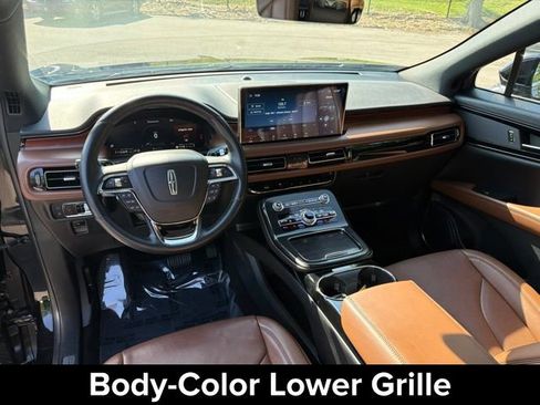Used 2023 Lincoln Nautilus Reserve w/ Monochromatic Package AWD/4WD image 16