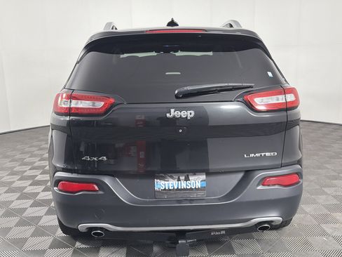 Used 2014 Jeep Cherokee Limited w/ Luxury Group AWD/4WD image 26