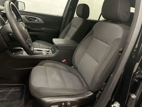 Used 2023 Chevrolet Traverse LT w/ LPO, Floor Liner Package image 10