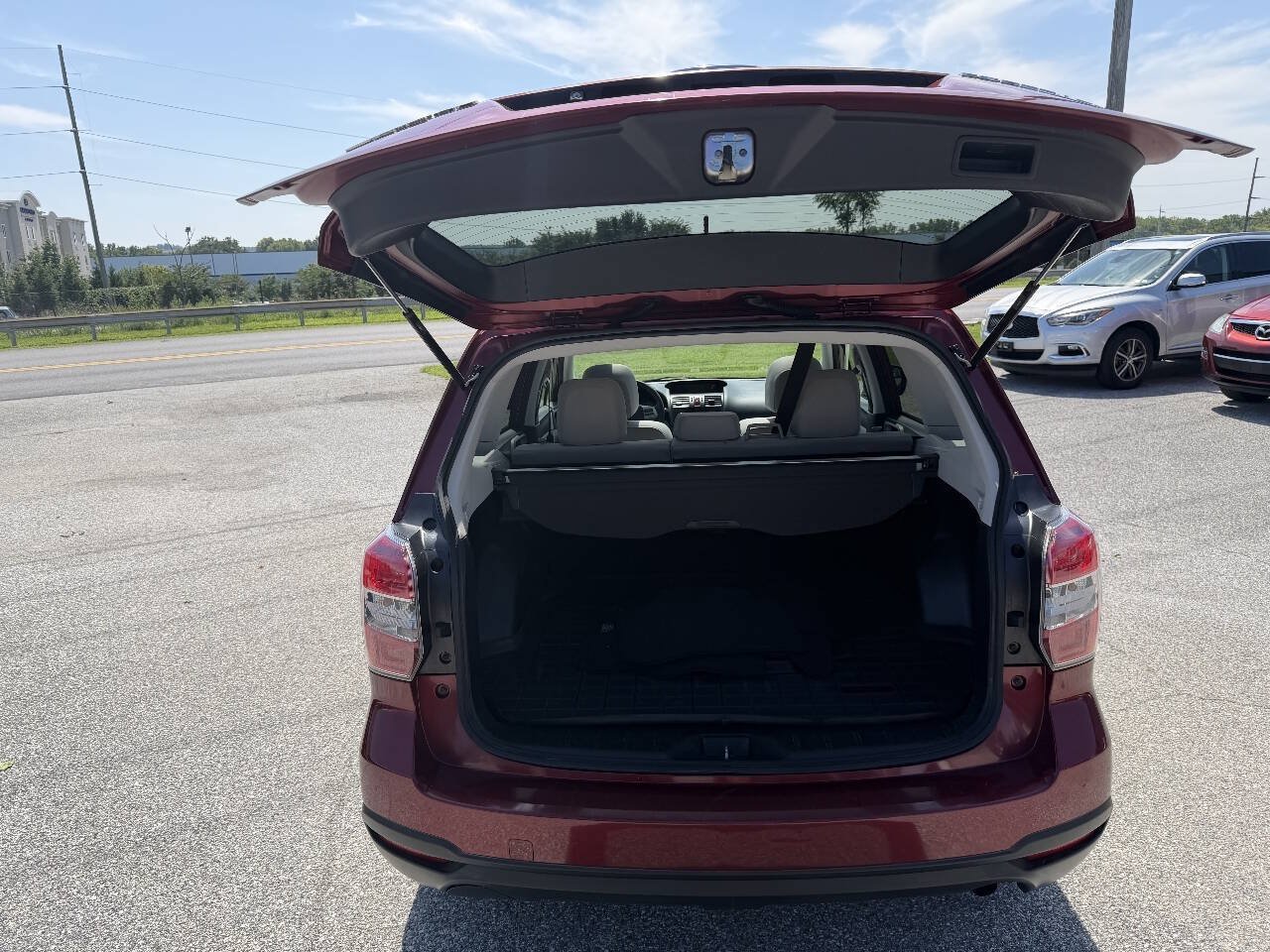 Used 2015 Subaru Forester 2.5i Premium AWD/4WD image 22