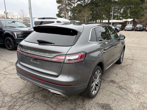 Used 2021 Lincoln Nautilus Reserve w/ Equipment Group 201A image 5