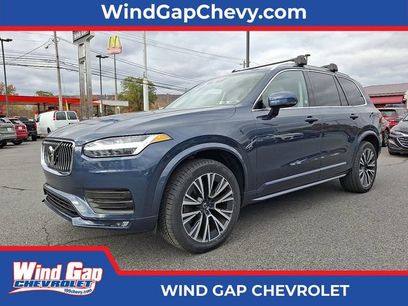 Used 2022 Volvo XC90 T5 Momentum w/ Climate Package