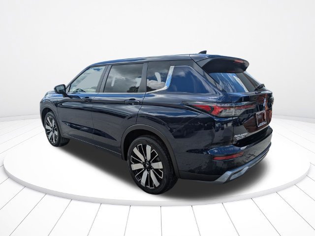 New 2026 Mitsubishi Outlander SE FWD image 6