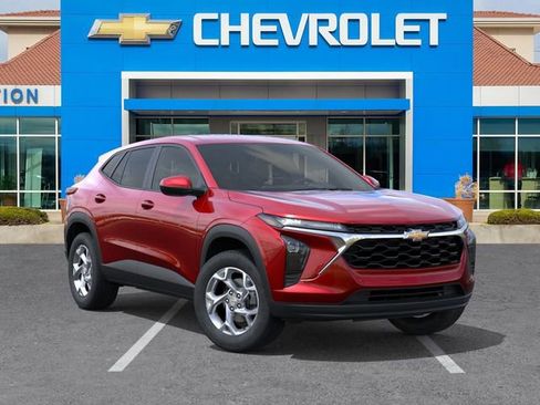 New 2026 Chevrolet Trax LS w/ LS Convenience Package FWD image 7