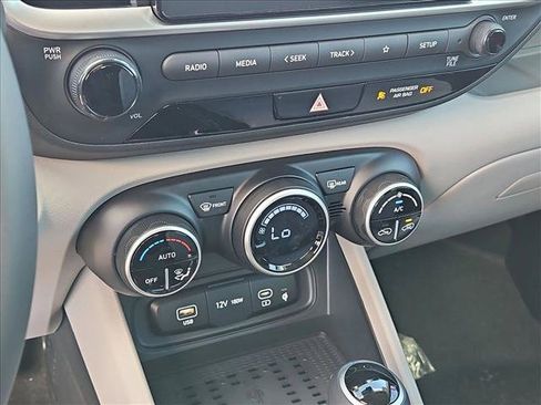 New 2026 Hyundai Venue SEL FWD image 12
