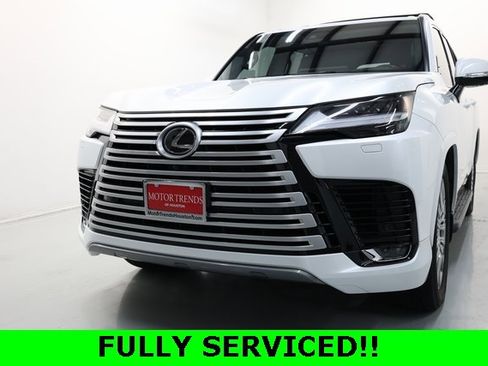 Used 2023 Lexus LX 600 4WD w/ Ultra Luxury Package image 5