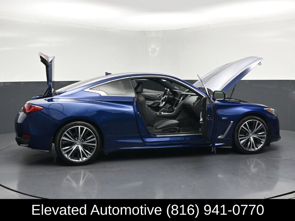 Used 2018 INFINITI Q60 3.0t Luxe w/ Sensory Package 3.0T Luxe AWD/4WD image 37