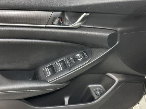 Used 2020 Honda Accord Sport image 21