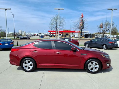 Used 2014 Kia Optima LX w/ LX Convenience Plus Package FWD image 2