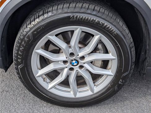 Used 2022 BMW X5 sDrive40i image 11