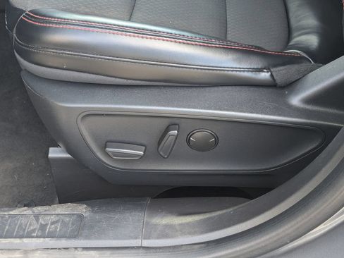 Used 2024 Ford Escape ST-Line AWD/4WD image 27