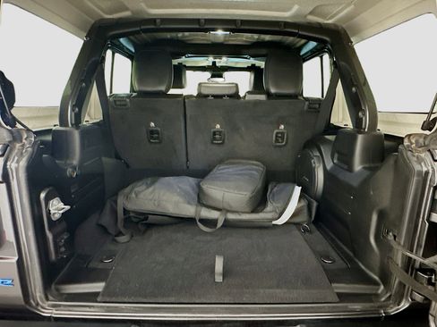 Used 2021 Jeep Wrangler Unlimited Rubicon 4xe w/ Steel Bumper Group image 30