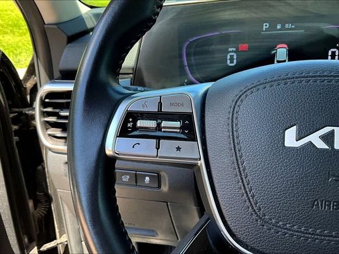 Certified 2025 Kia Telluride S AWD/4WD image 11