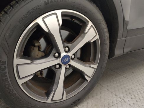 Used 2018 Ford Escape SEL FWD image 31