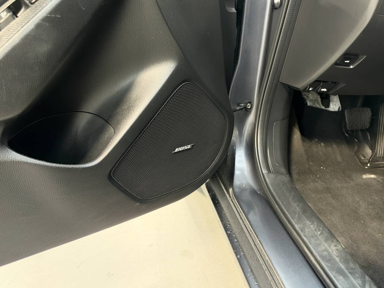 Used 2014 MAZDA MAZDA3 s Grand Touring w/ Technology Package FWD image 21