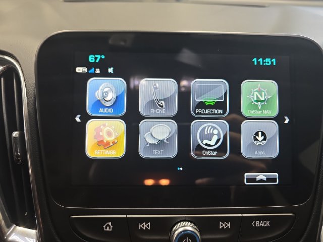 Used 2018 Chevrolet Malibu LT FWD image 21
