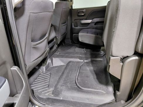 Used 2018 Chevrolet Silverado 1500 LT w/ All Star Edition image 41