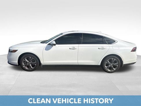 Used 2024 Honda Accord EX-L image 3