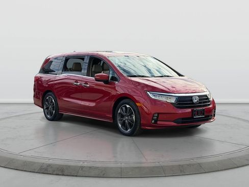 Used 2023 Honda Odyssey Elite image 1