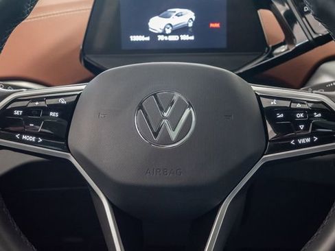 Used 2022 Volkswagen ID.4 Pro S AWD/4WD image 12