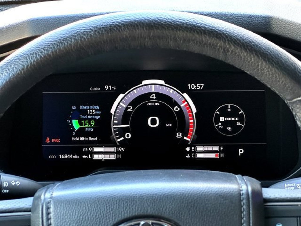 Certified 2025 Toyota Tundra Limited AWD/4WD image 24