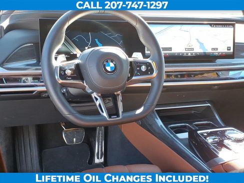Used 2026 BMW 740i xDrive AWD/4WD image 15
