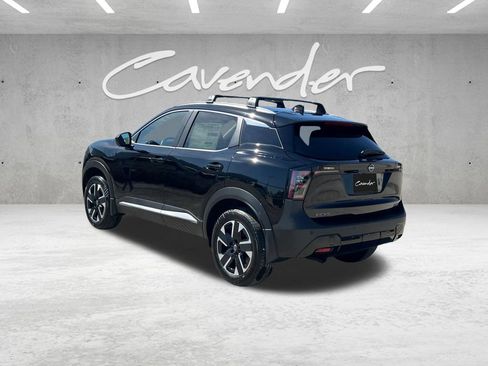 New 2026 Nissan Kicks SV image 14