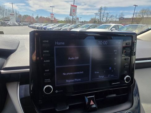 Used 2022 Toyota Corolla LE w/ Carpet Mat Package (TMS) image 22