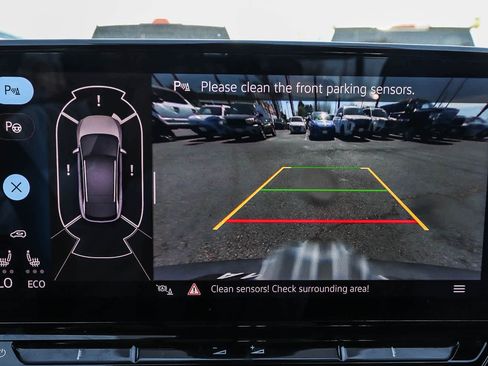 Used 2023 Volkswagen ID.4 Pro image 24