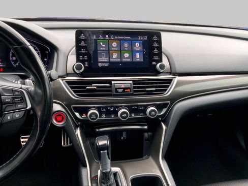 Used 2020 Honda Accord Sport image 7