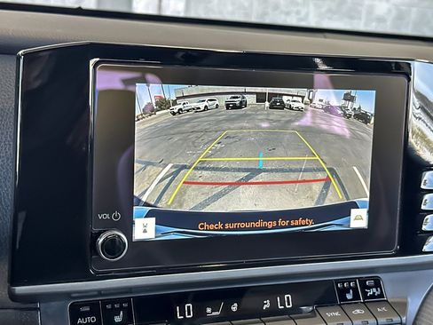 Certified 2025 Toyota Camry SE w/ Convenience Package AWD/4WD image 17
