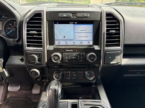 Used 2017 Ford F150 XLT w/ Equipment Group 302A Luxury RWD image 29