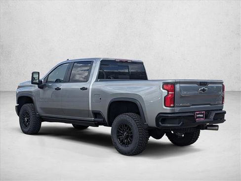New 2026 Chevrolet Silverado 2500 ZR2 image 10