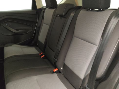 Used 2018 Ford Escape SE image 18