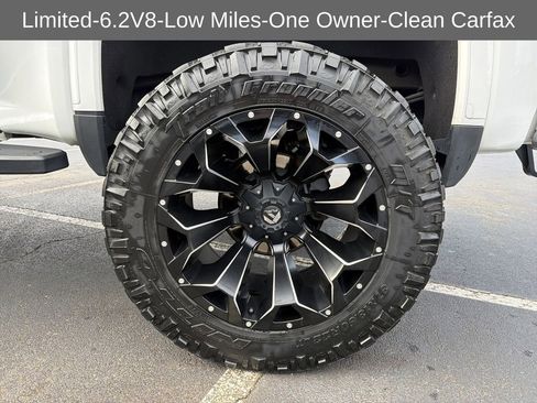 Used 2022 GMC Sierra 1500 SLT w/ SLT Premium Plus Package image 18