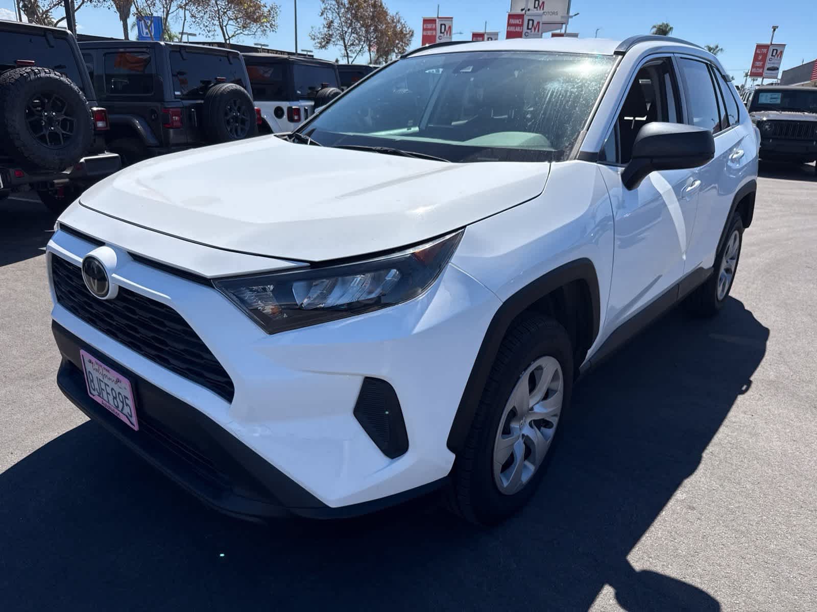 Used 2019 Toyota RAV4 LE w/ All Weather Liner Package FWD image 1