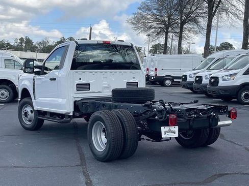 New 2026 Ford F350 XL w/ XL Chrome Package image 4