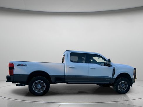 Certified 2026 Ford F350 King Ranch AWD/4WD image 31