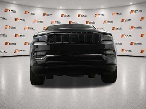 Used 2022 Jeep Grand Wagoneer Series II AWD/4WD image 54