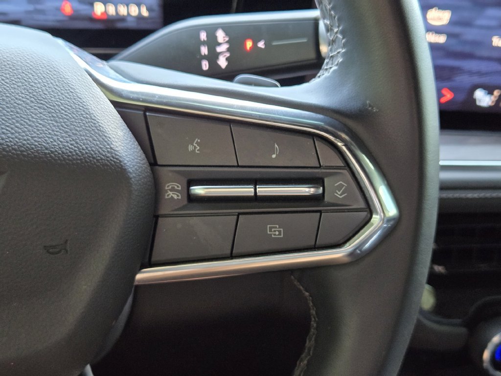 Used 2025 Chevrolet Tahoe LT RWD image 29