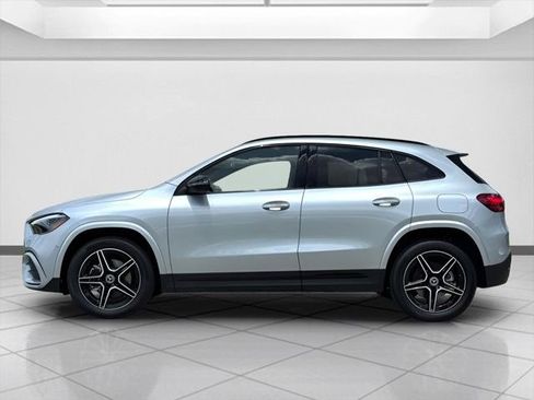 New 2025 Mercedes-Benz GLA 250 image 5