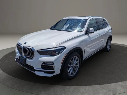 Used 2019 BMW X5 xDrive40i w/ Convenience Package image 1